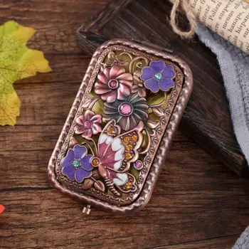 Металлическое карманное зеркало