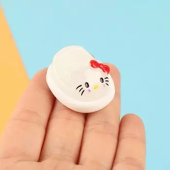 Миниатюрная машинка MINISO