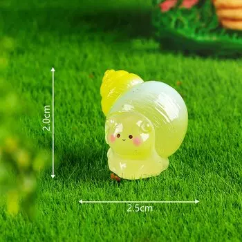 Миниатюрная светящаяся статуэтка улитки PlumHOME