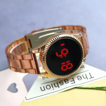 Минималистичные мужские электронные часы с сенсорным экраном и ремешком из сплава