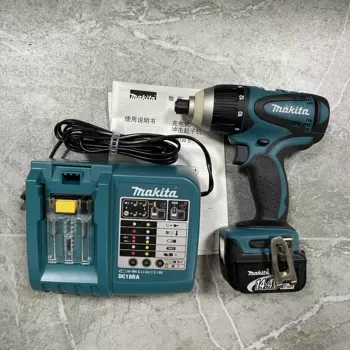 Многофункциональная электрическая отвертка Makita BTP130RFE, набор аккумуляторов 3,0 Ач