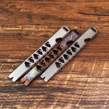 Многофункциональная открывалка для бутылок из титанового сплава