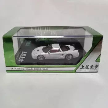 Модель автомобиля из сплава Hobby Japan в масштабе 1:64