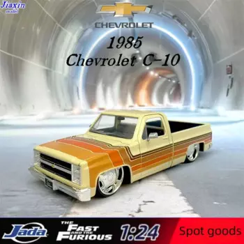 Модель автомобиля из сплава с имитацией пикапа Chevrolet C10,