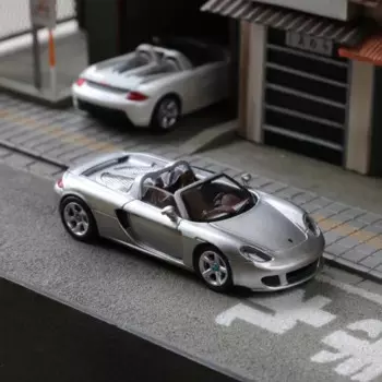 Модель автомобиля Porsche Carrera GT, коллекционная игрушка под давлением в масштабе 1:64, со статическим дисплеем, сувенирный подарок
