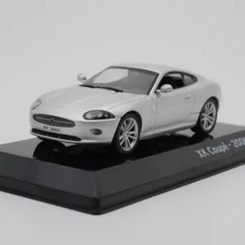Модель классического автомобиля под давлением в масштабе 1:43 XK Coupe 2006, модель готового изделия, коллекция игрушек, подарок, демонстрация статической модели