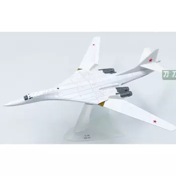 Модель российского белого лебедя TU160 в масштабе 1:200, модель летательного аппарата дальнего действия, статическое украшение, сувенир, подарки для взрослых мальчиков