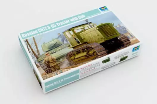 Модель Trumpeter 1/35, модель 05539 года, российский фототрактор с кабиной