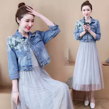 Модная женская джинсовая куртка на весну и осень, Корейская короткая верхняя одежда, Женская Облегающая джинсовая куртка с трехмерной цветочной вышивкой