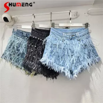 Модные летние новые джинсовые короткие брюки 2024, дизайнерские шорты со стразами и страусиными перьями, облегающие Универсальные женские джинсовые шорты с бахромой