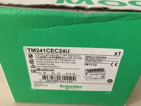 Модуль Schneider TM241CE24U, 1 шт.