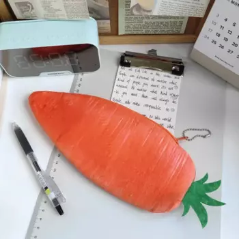 MOONBIFFY Плюшевый пенал-овощ