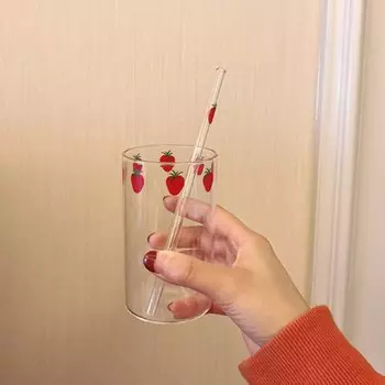 MOONBIFFY стеклянный стакан клубничный