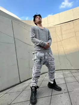 Мужская футболка с длинным рукавом и эффектом потертости