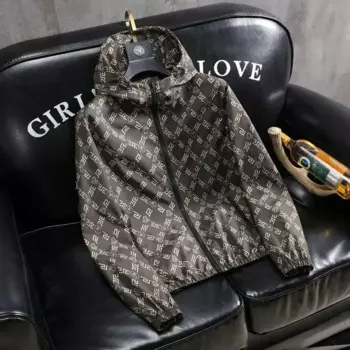 Мужская весенне-осенняя тонкая Красивая приталенная повседневная куртка джокер с капюшоном корейская мода куртка мужская одежда