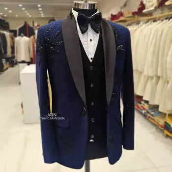 Мужские костюмы (куртка + брюки + жилет)