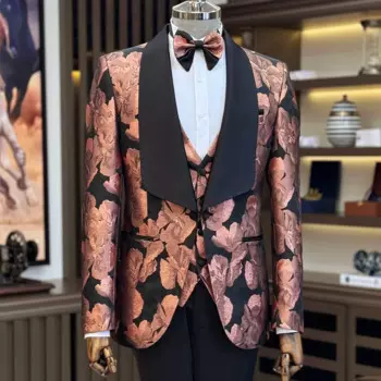 Мужские костюмы (куртка + брюки + жилет)