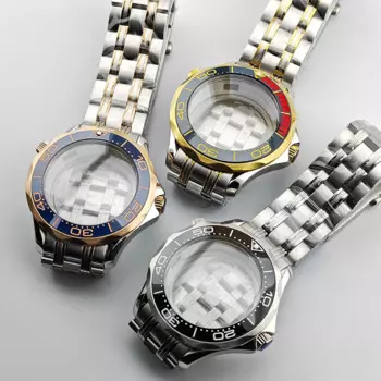 Мужские серебристые часы с ремешком на руку 42 мм