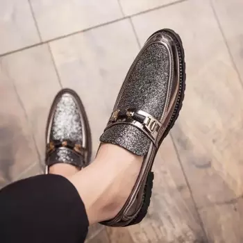 Мужские туфли-оксфорды из кожи, с острым носком