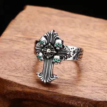 Мужское и женское кольцо из серебра 925 пробы с черепом