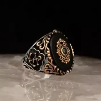 Мужское кольцо из серебра 925 пробы, с ониксом и якорем