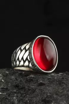 Мужское кольцо из серебра с фианитами