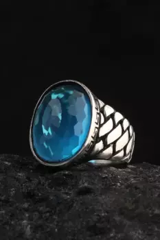 Мужское кольцо с синим топазом