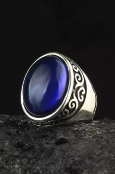 Мужское серебряное кольцо с фианитом