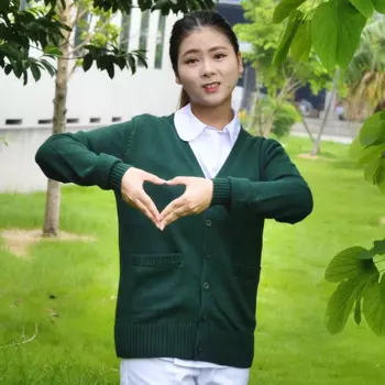 Мужской и Женский трикотажный кардиган с V-образным вырезом