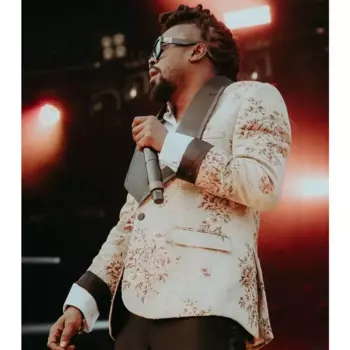 Мужской костюм (куртка + брюки)