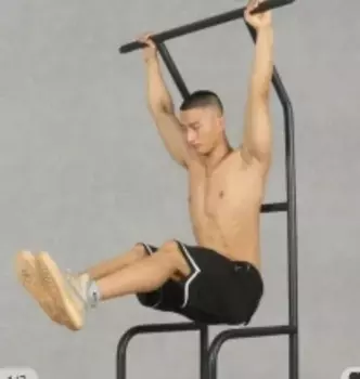 Набор железных тренировок для фитнеса на картинке