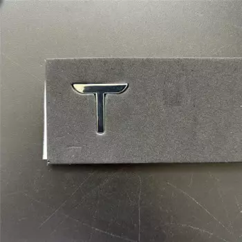 Наклейка с эмблемой автомобиля из АБС-пластика, черная для Tesla Model 3 Y, авто, хвостовая коробка, украшение на руль, модифицированные аксессуары