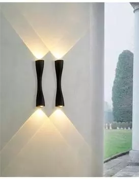 Настенный светодиодный светильник Arcatech для сада