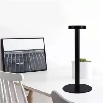 Настольная лампа Claeted