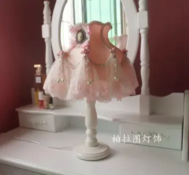 Светодиодная настольная лампа WINZSC, тканевый абажур