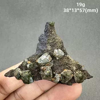 Кристалл Людалайта из Бразилии от QIANCHUAN