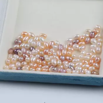 Натуральный цвет белый розовый фиолетовый 4-5 мм рис натуральный пресноводный жемчуг свободные бусины