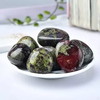 Натуральный кроваво-красный драконит STONE BROTHERS