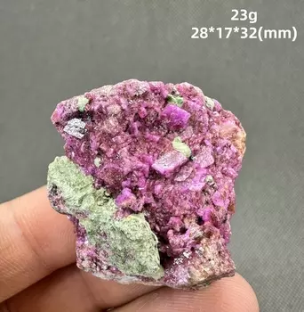 Натуральный минеральный образец симбиозы кобальта и кальцита + целебные кристаллы кварца и камни, драгоценный камень