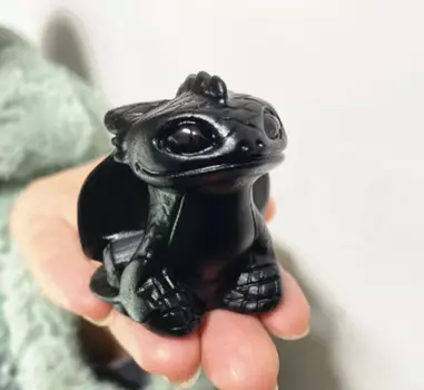 Натуральный обсидиан беззубик