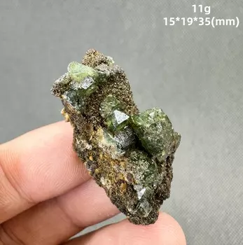 Натуральный людмилаит QIANCHUAN