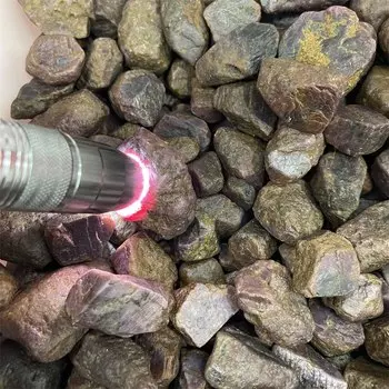 Необработанные рубины RongDe Jewelry