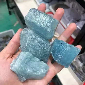 Необработанный аквамарин Sisterstone для аквариума