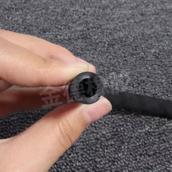 Уплотнительная лента