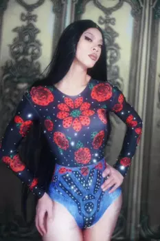 Новинка 2020, женский эластичный сексуальный комбинезон Стразы с принтом роз, Женский костюм для бара, ночного клуба, танцевальный костюм, певец, танцор, выступление