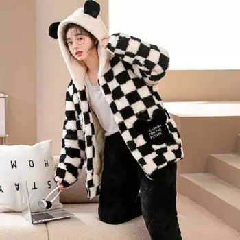 Новинка 2023, одежда для сна, Женская осенне-зимняя Пижама, коралловый плюш, толстый бархатный шезлонг, трехслойная хлопковая фланелевая Милая модель