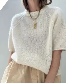 Новинка лета 2023, женский простой высококлассный Чрезвычайно простой стильный свитер с коротким рукавом и круглым вырезом, пуловер, Женский трикотажный мохеровый Топ