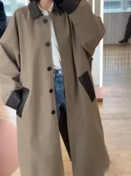 Новинка осень/зима 2024 Женская ветровка в британском стиле Высококачественная модная изысканная длинная универсальная куртка с кожаным воротником