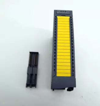 Новый и оригинальный 6ES7526-2BF00-0AB0 цифровой выходной модуль 8x2 4VDC/2A/PPM
