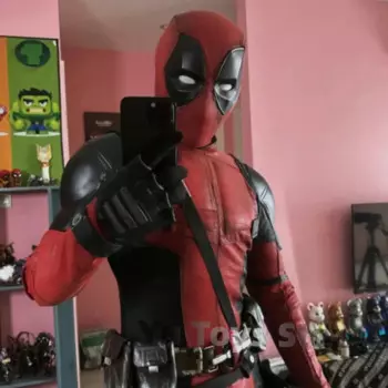 Новый комбинезон для косплея Comic Dead Wade Superhero Cos Pool Halloween Party Deaddpool Mask Косплей Костюм Опора Фильм Мужские подарки для мальчиков